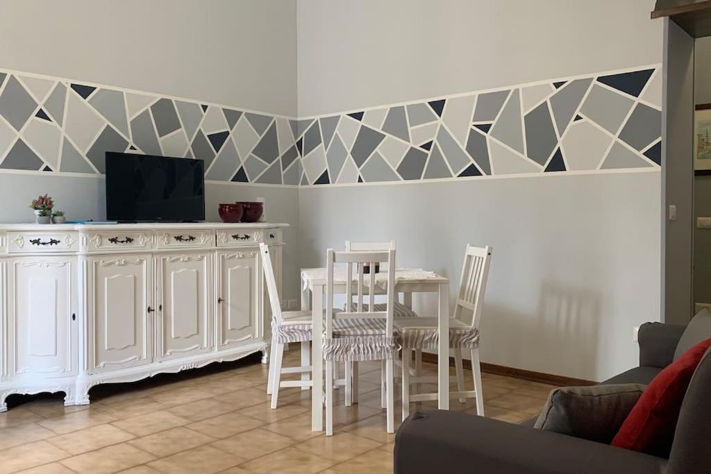 La Casa Del Nonno Apartment Omegna Luaran gambar