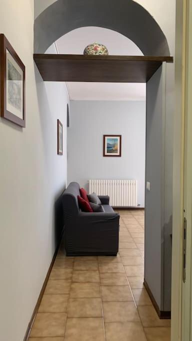 La Casa Del Nonno Apartment Omegna Luaran gambar