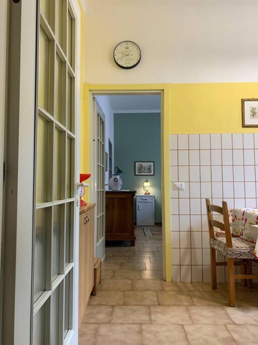 La Casa Del Nonno Apartment Omegna Luaran gambar
