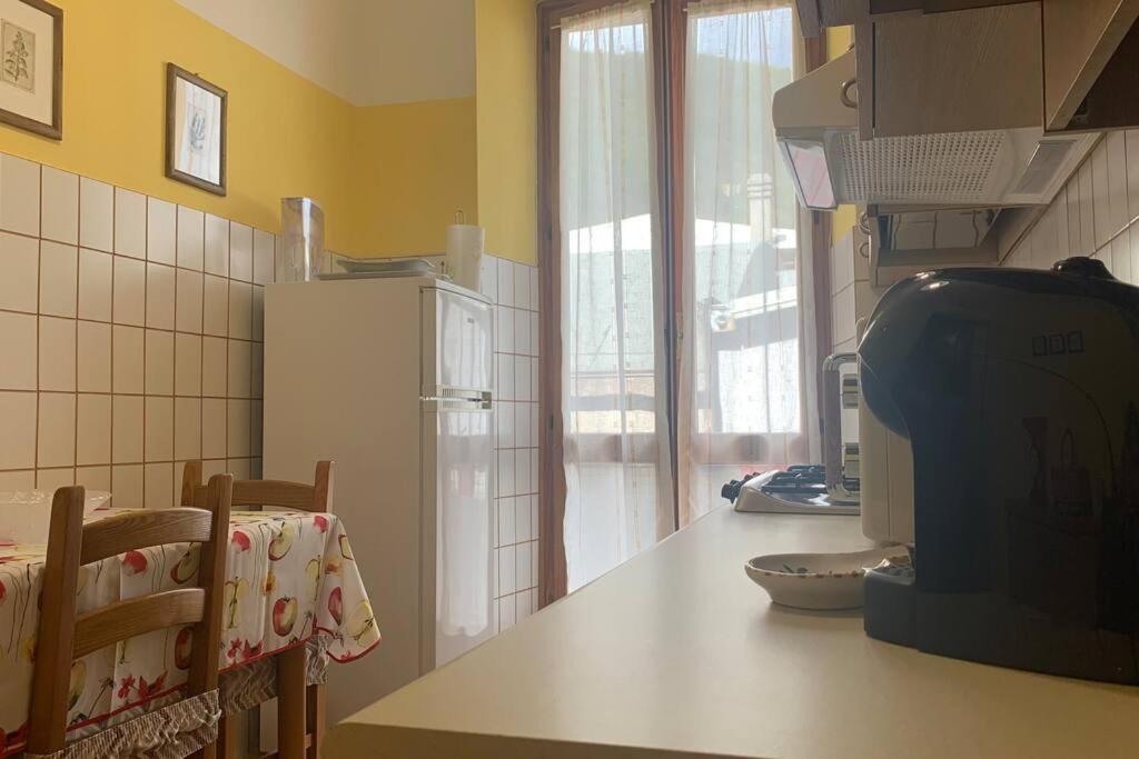 La Casa Del Nonno Apartment Omegna Luaran gambar